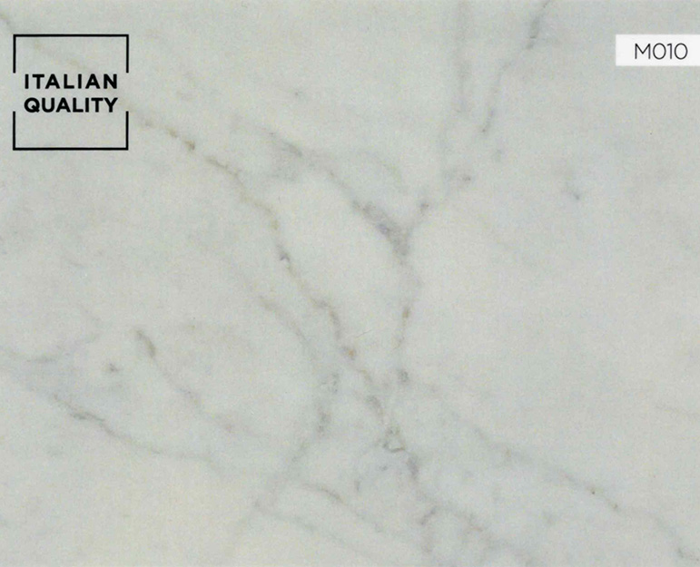 Der Bianco Carrara C Marmor ist ein sehr kostbarer feinkörniger weißer Marmor mit klarem Hintergrund und seltenen hellgrauen Einschlüssen.