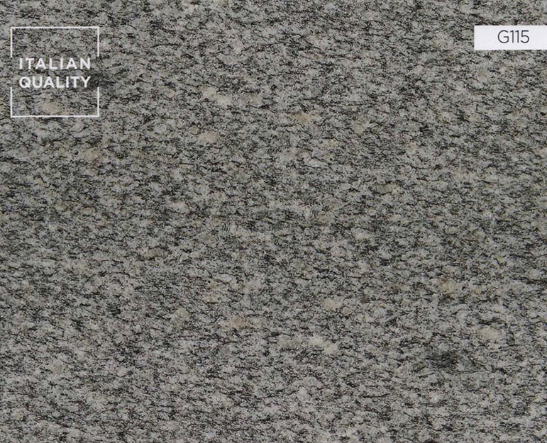 Der Super Grey Granit ist ein hell-grauer Granit mit einer sehr unruhigen Maserung und einer gleichbleibenden Färbung. Seine Farbnuancen gehen von fast weiß bis hin zu dunklem Grau.