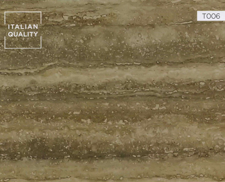 Der Travertino Striato Travertin ist ein beigefarbener kompakter Kalkstein (Travertin) mit ausgeprägter grauer Linienzeichnung. Die Zeichnung ist sehr heterogen und besonders bandförmig (horizontal und parallel; senkrecht zur Schichtung gesägt). Die Oberfläche enthält kleine Poren, die je nach Bedarf gefüllt oder nicht gefüllt sein können.